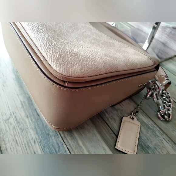 Coach Cassie Crossbody 19 In Signature Canvas/Leather - Picture 10 of 16